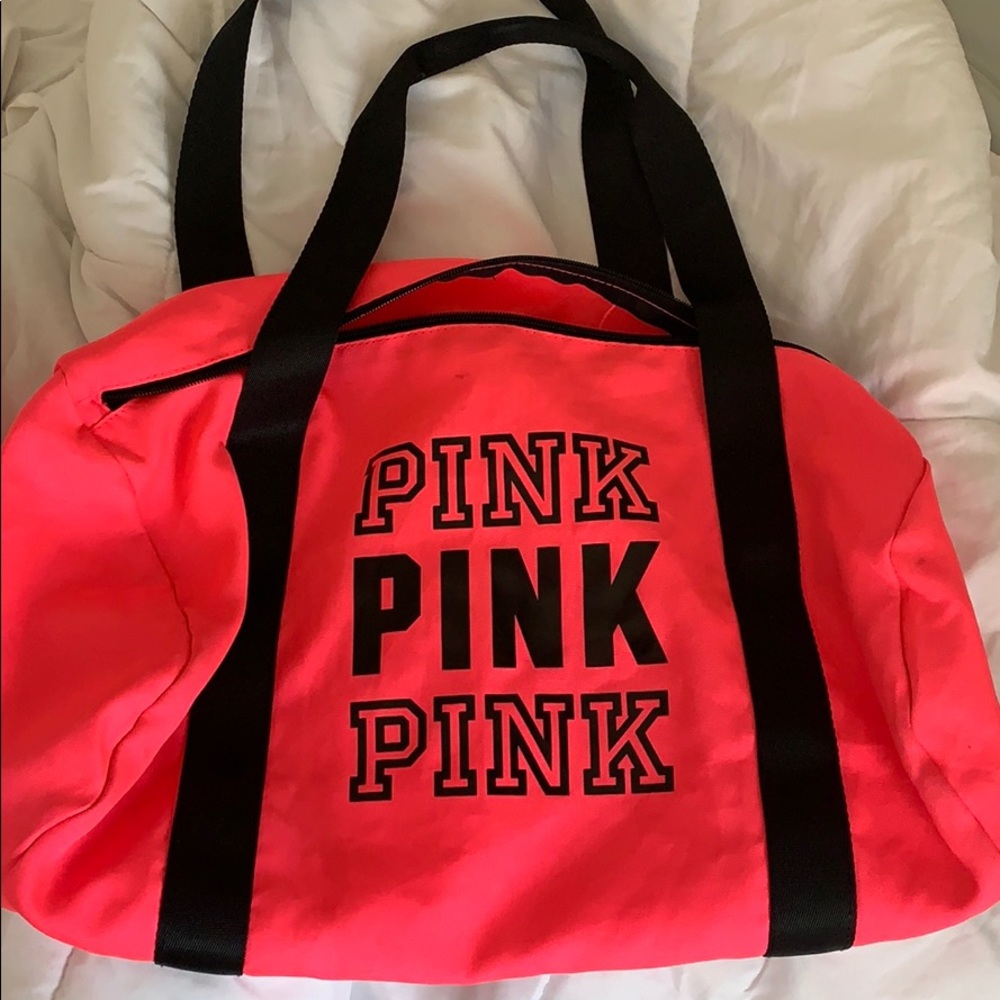✨3/$20- Pink Duffel Bag